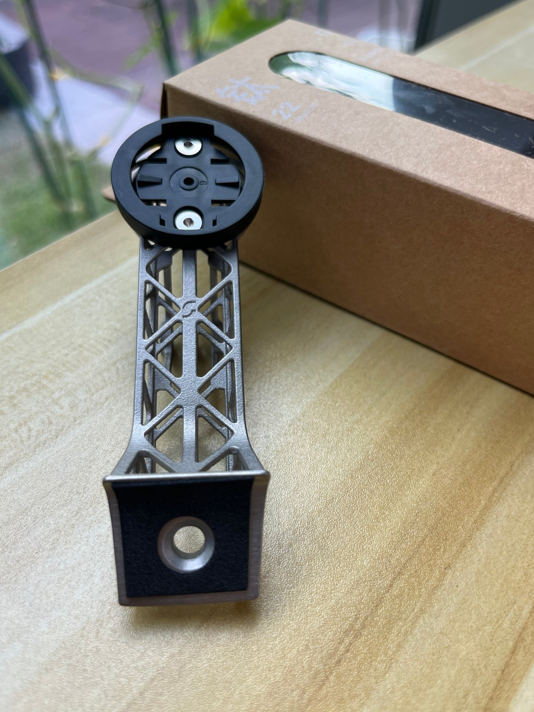 3D-Printed Titanium Bike Computer Mount for Y1RS Integrated Handlebars, Ultra-Light, High Strength, Fully Hollowed Design, 1Pcs